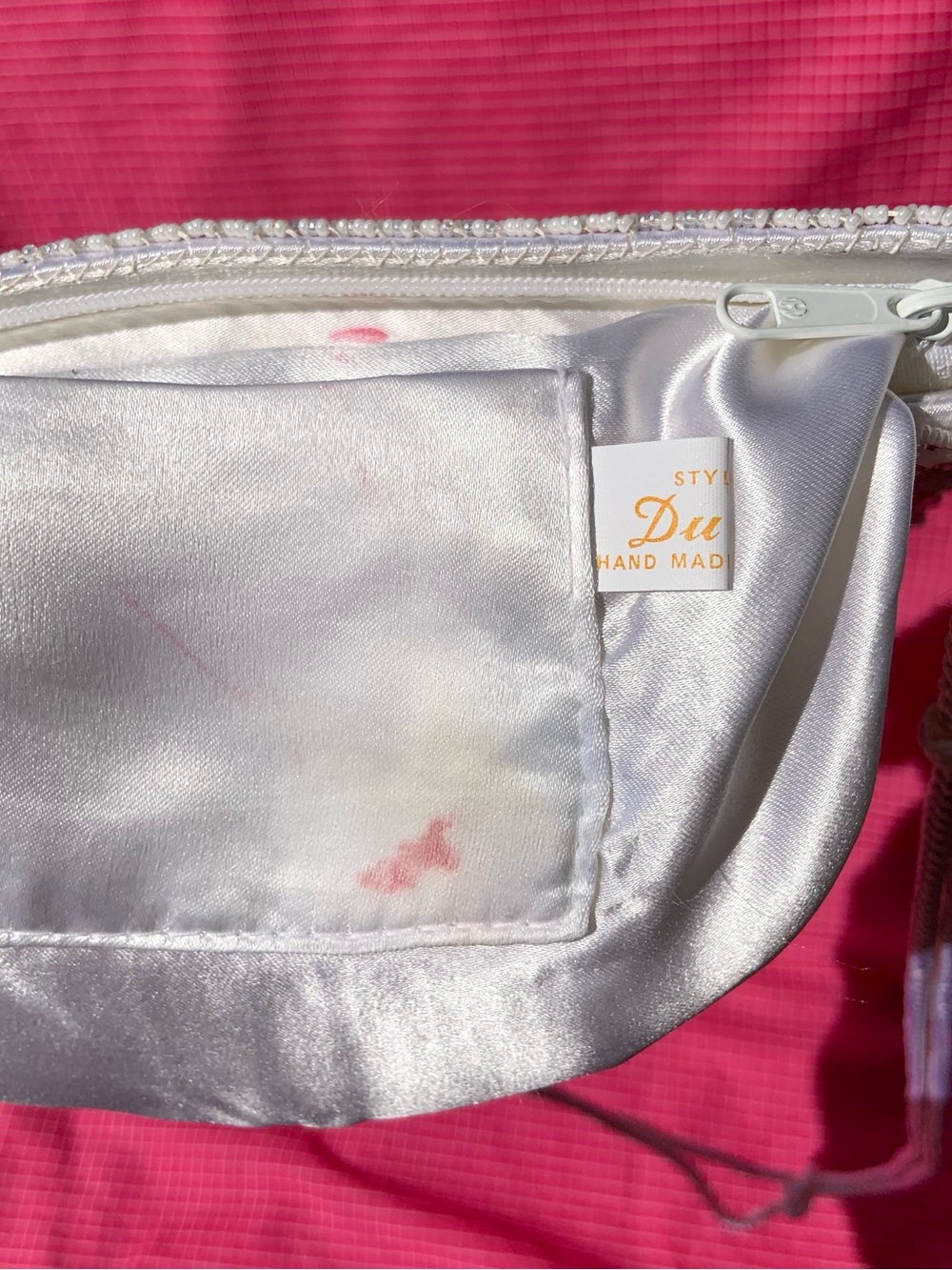 Vintage 80s Rainbow White Beaded Crossbody Purse - Picture 4 of 6